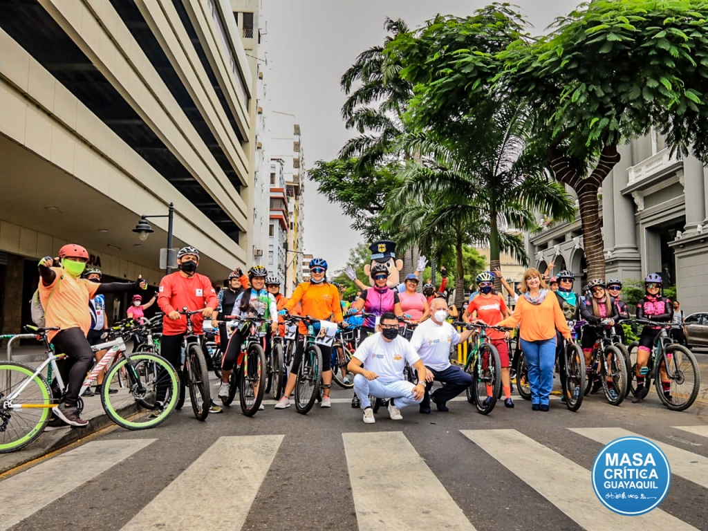 Fotogalería | Masa Crítica Guayaquil participó en ciclopaseo contra la violencia a la mujer